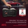 AEG Batterieladegerät CW10 für Autoelektrik mit digitaler Anzeige und Tragegriff.