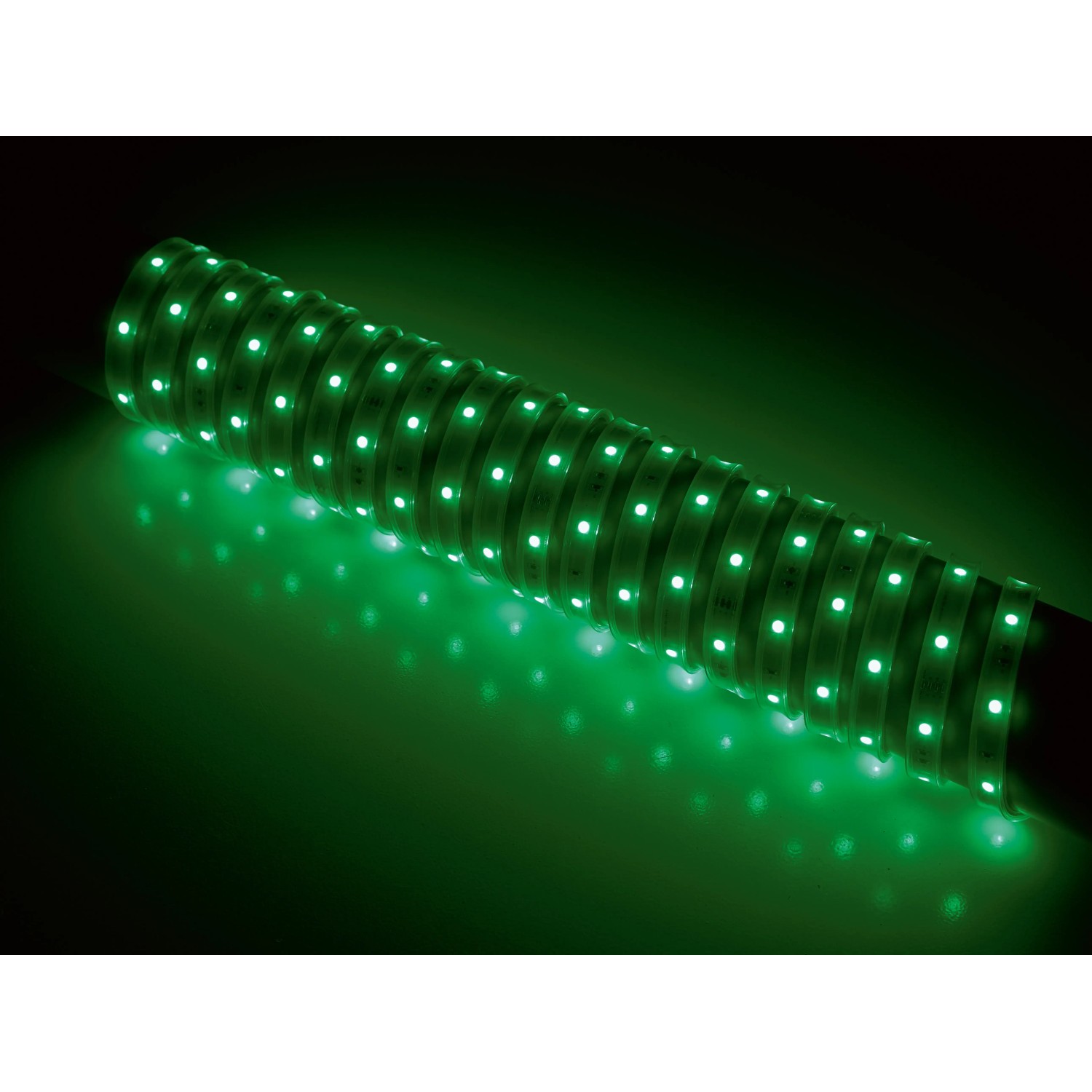 Aufgerollter, grüner 5 m LED Stripe Outdoor RGB für stimmungsvolle Außen-Dekobeleuchtung.