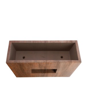 Rechteckiger Pflanzwerk Pflanzkübel Vista Premium in Rost-Optik, 66 cm, mit Aussparung.