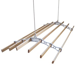 Weißer Monstershop Deckentrockner aus Holz mit Seilzugsystem, 1.8m Länge.