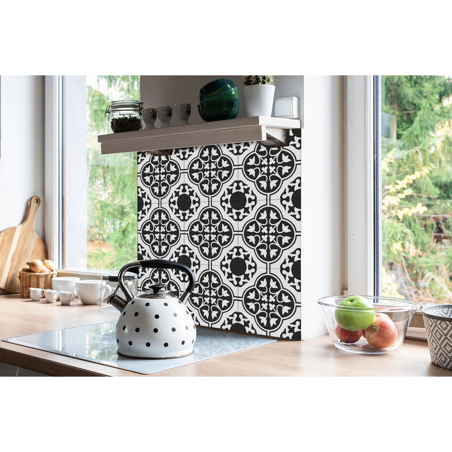 Tulup PVC Fliesen Selbstklebende 30 cm x 30 cm Set von 9 Klassische Klebefliesen Vinyl Bodenfliesen Klebefliesen für Küche Blumenornament_3