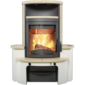 Hark Avenso GT ECOplus Kaminofen mit Ofenkacheln in Creme, 6 kW, Automatik und brennendem Holz.