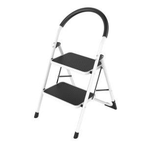 Casa Si Klapptrittleiter Siena mit 2 Stufen, weißem Rahmen und Anti-Rutsch-Matten.