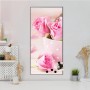 Schwarze Magnettafel 37x78cm mit Rosenmotiv, inklusive Magnete. Dekorative Magnetpinnwand für Notizen und Fotos.