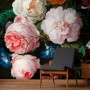 Art for the Home Fototapete Nicky Flowers, florales Wandbild mit rosa und weißen Blüten.