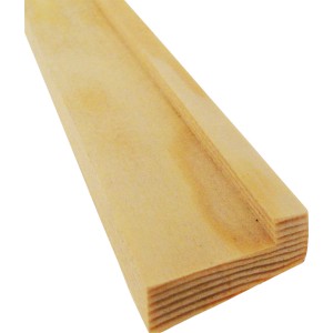 Falzleiste aus Kiefernholz, 22x12x900 mm, für vielseitige Anwendungen im Innenausbau.