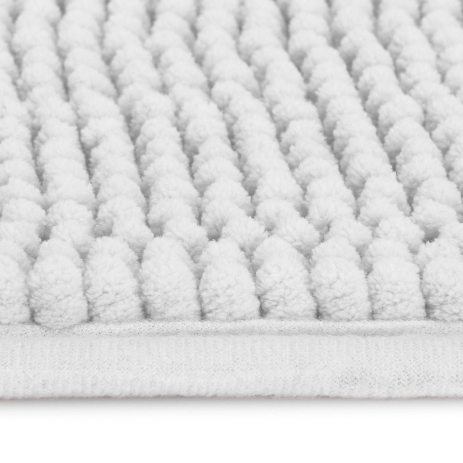 Weißer Beautissu BeauMare WR Badteppich/Vorleger (50x80cm) mit rutschfester Rückseite.
