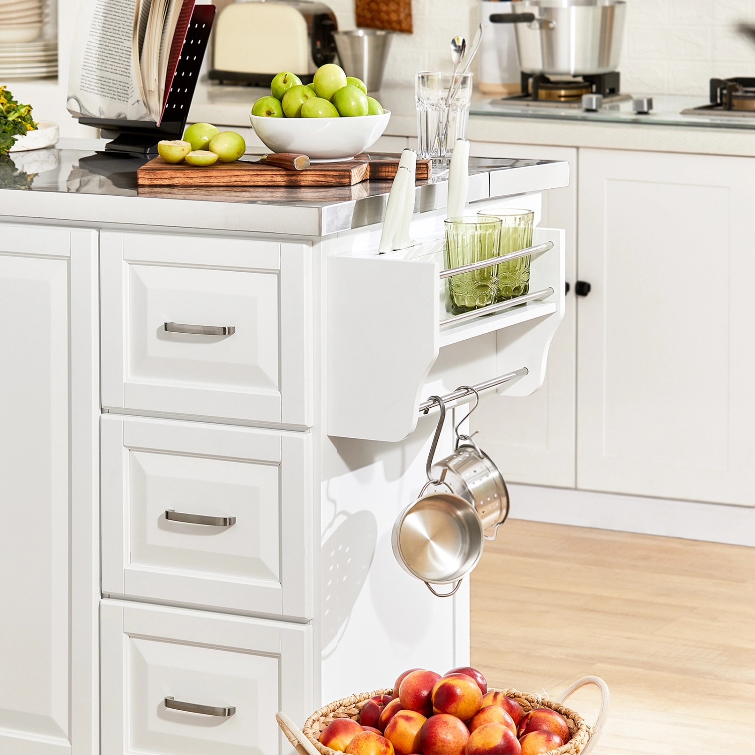 SoBuy Küchenwagen FKW41-ST mit Edelstahlplatte, 3 Schubladen und seitlichen Halterungen.