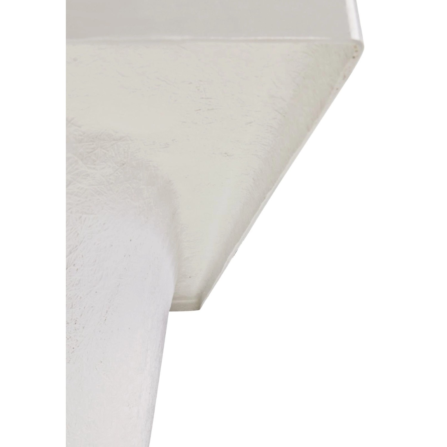 Detailaufnahme der Ecke einer weißen Calmwaters Badewanne (170x75 cm) aus Acryl.