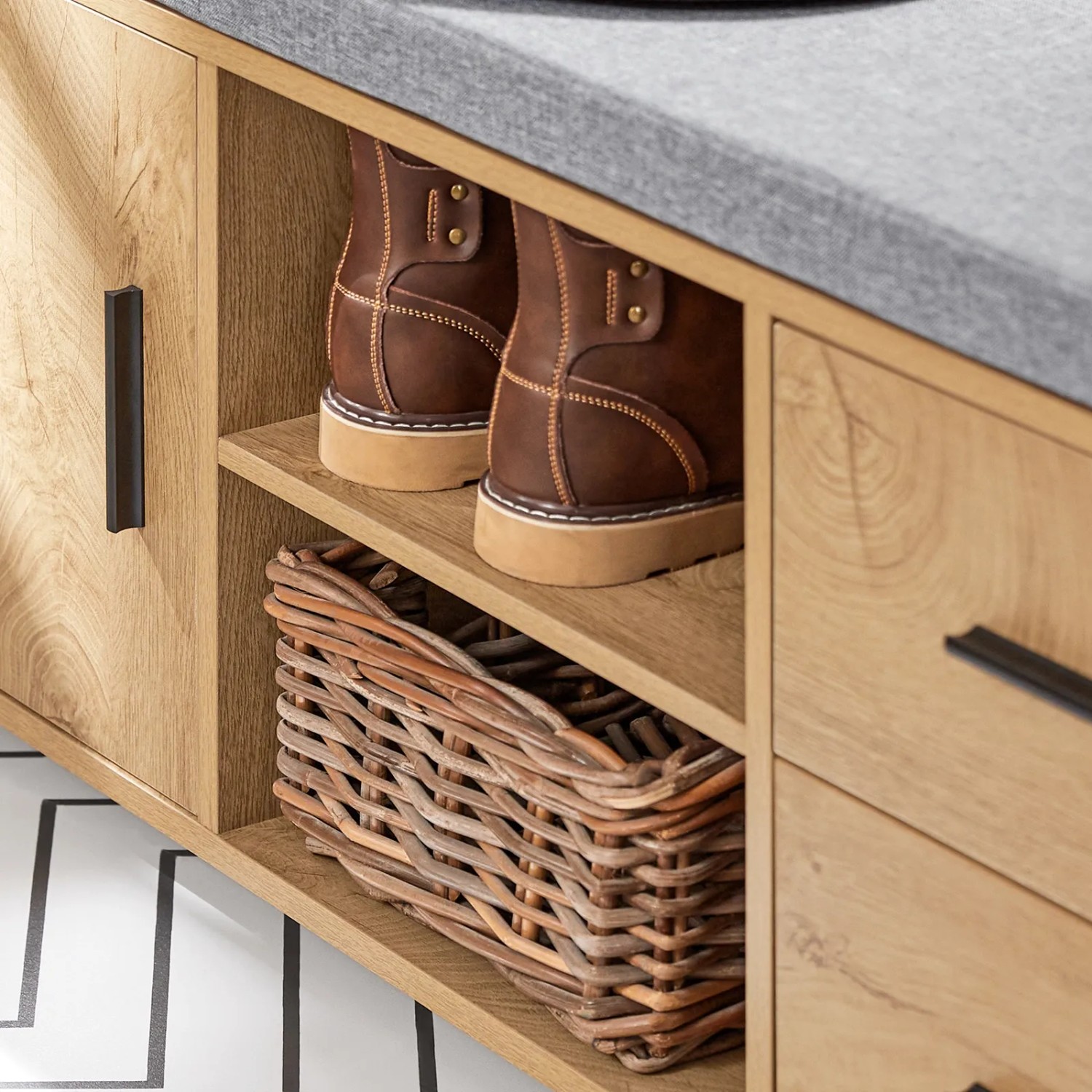 SoBuy Schuhbank FSR148-N mit Schubladen und Fächern in Natur. Schuhtruhe mit Sitzkissen und Stauraum.