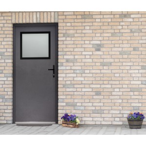 Anthrazitfarbene Stahl-Nebeneingangstür mit Fenster, nach innen öffnend, Anschlag rechts.