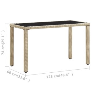 Beiger vidaXL Gartentisch (123x60x74 cm) aus Poly Rattan mit Glasplatte.
