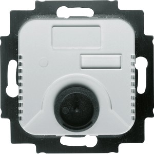 Busch-Jaeger Raumtemperaturregler Unterputz mit Drehknopf zur Temperaturwahl.