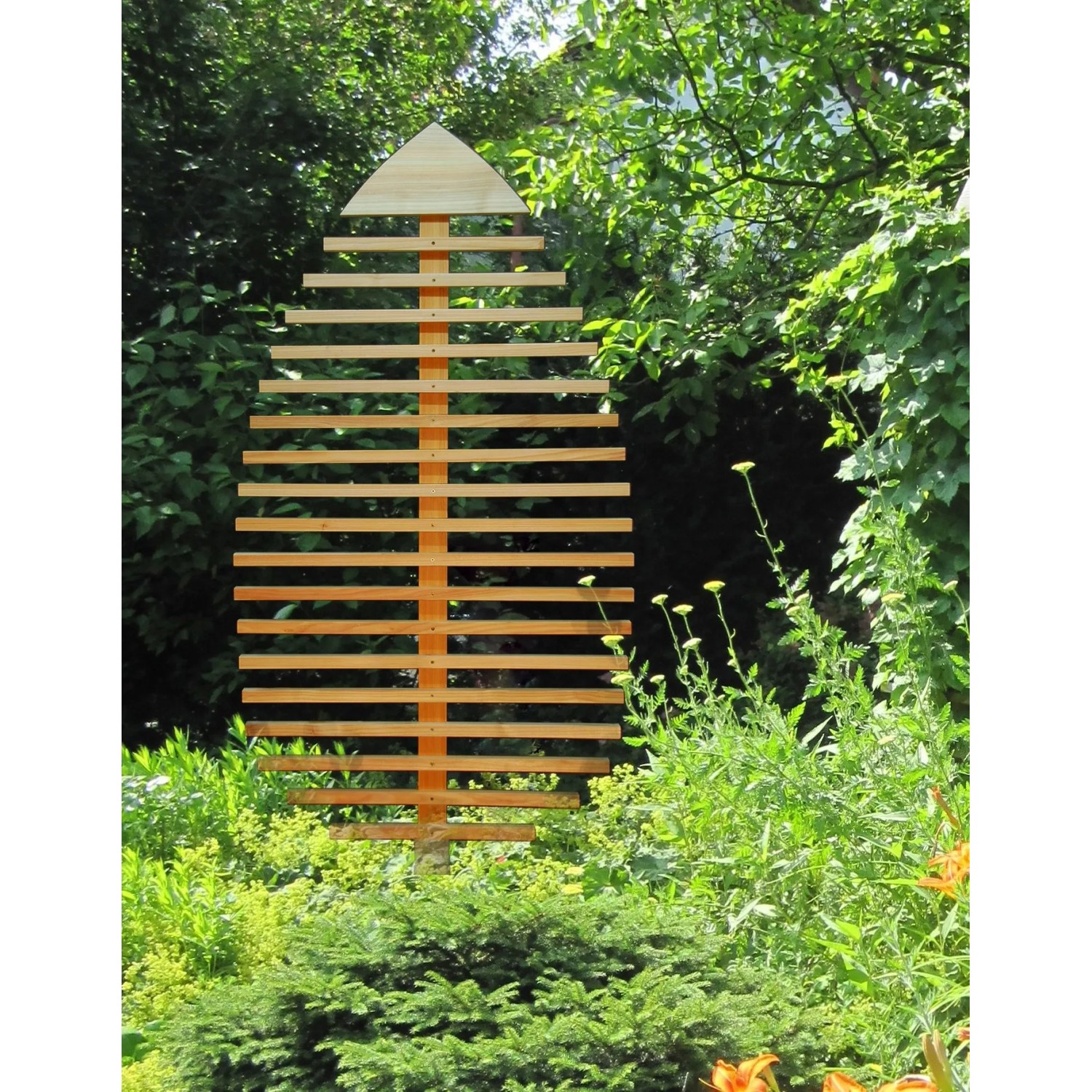 Dobar Rankhilfe Blattform, 160 cm, aus Lärchenholz im Garten.