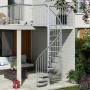 Dolle Außenspindeltreppe Gardenspin mit TRIMAX-Stufen, Durchmesser 125 cm, feuerverzinkt.