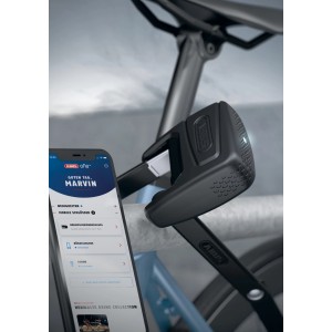 Abus Faltschloss Bordo One 6000A/120 am Fahrrad mit Smartphone-App, Türsicherung in Schwarz.