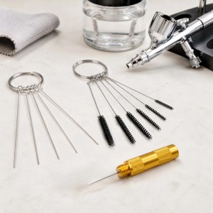 Wiltec Airbrush Reinigungsset: Bürsten, Düsennadeln, goldene Reinigungsnadel. Edelstahl-Nylon Zubehör für Airbrushpistolen.