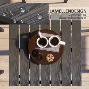 Quadratischer Outsunny Terrassentisch mit Lamellen und Getränken von oben.