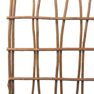 Detailansicht des Windhager Weide-Rankgitters Spitzbogen, Naturmaterial für Kletterpflanzen.