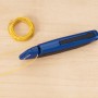 Blaues LUX Universalmesser Classic zum Basteln mit gelbem Kabel.