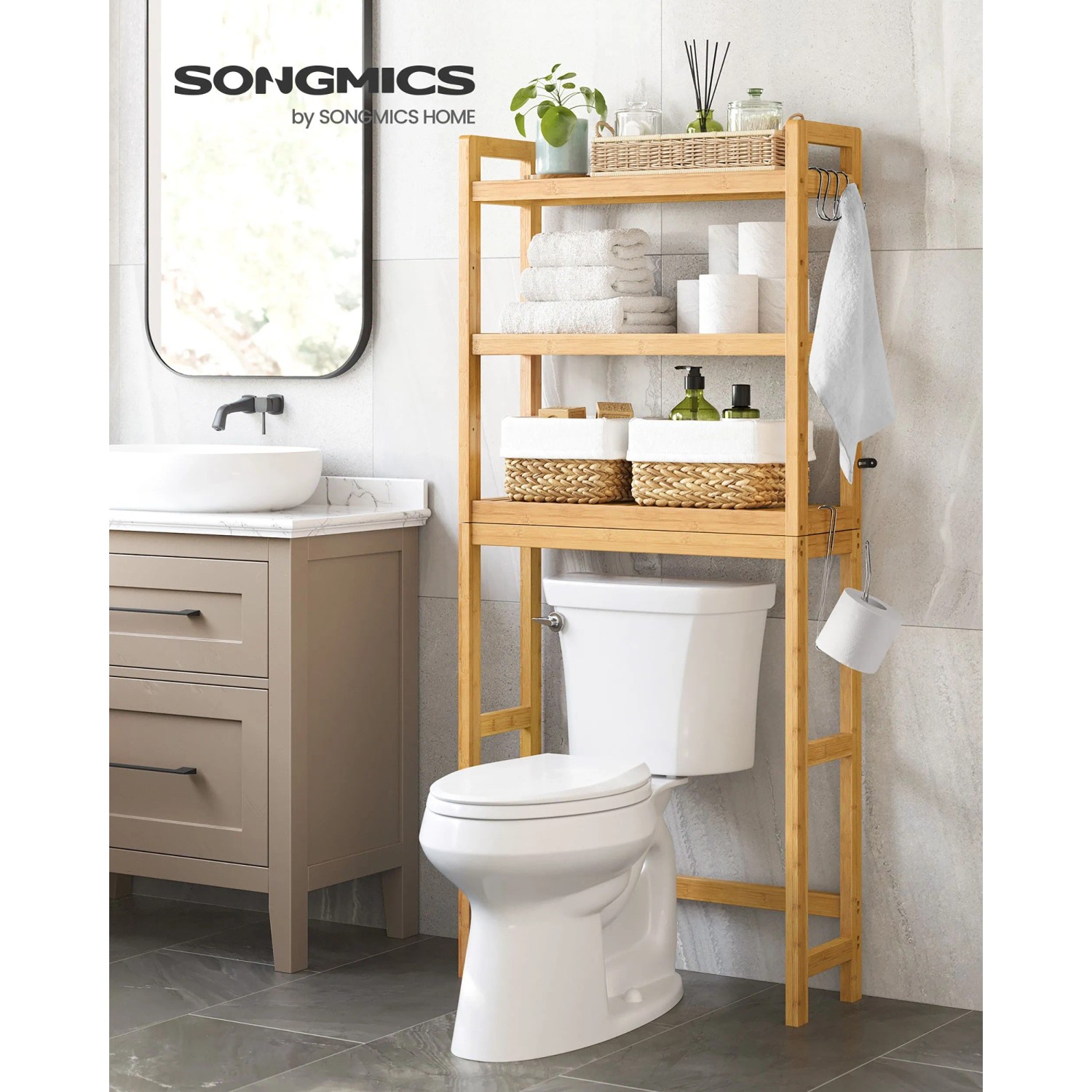 Vasagle Toilettenregal aus Holz, naturfarben, mit drei offenen Fächern über einer Toilette.
