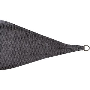 Detailaufnahme: Graues, dreieckiges Siena Garden Sonnensegel Solino mit D-Ring zur Befestigung.