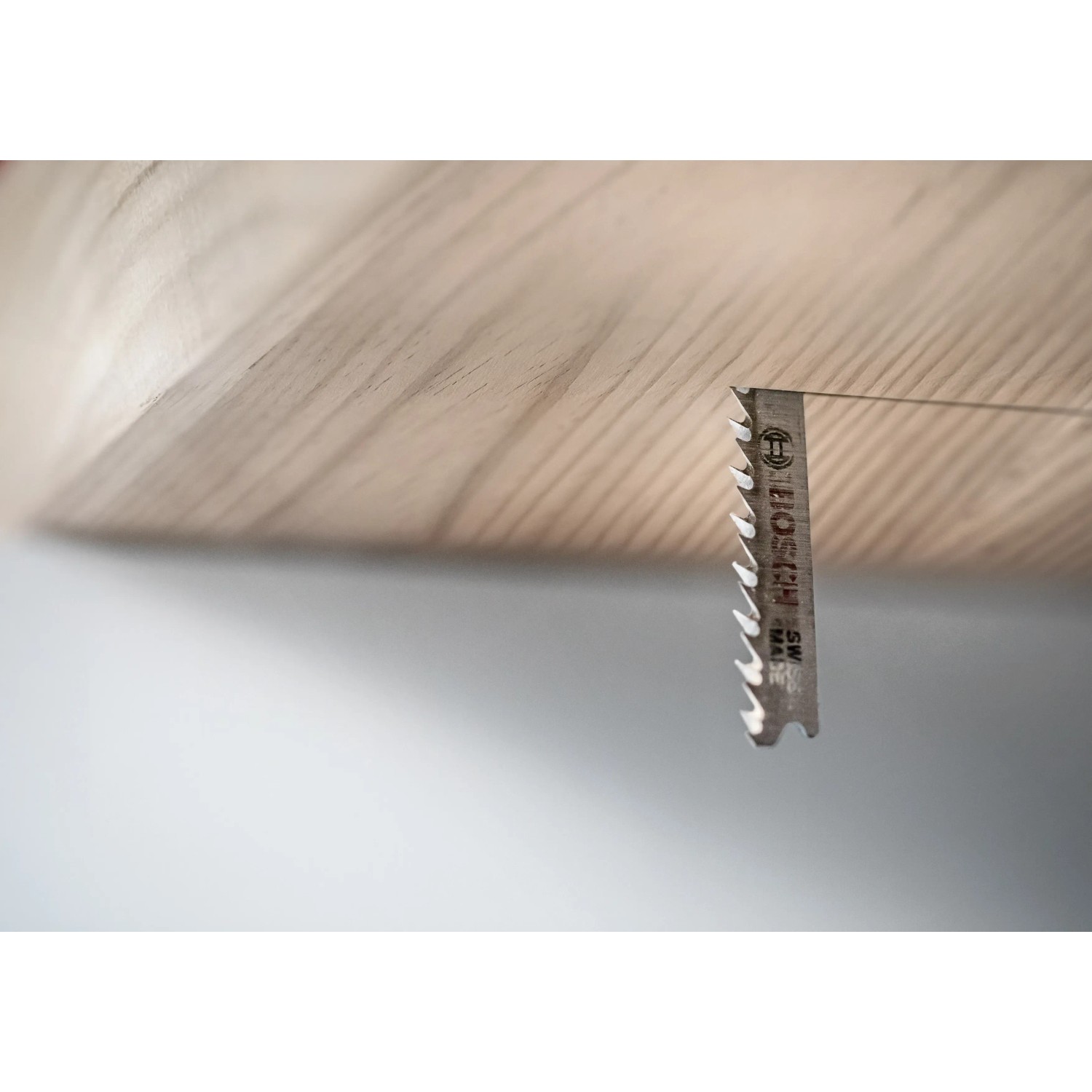 Bosch Expert T308BP Stichsägeblatt für Holz, 5er-Pack für ausrissfreie Schnitte in Holz bis 50mm.