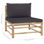 vidaXL Gartenlounge-Mittelteil aus Bambus mit dunkelgrauen Kissen.