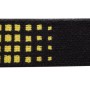 Energizer Vision Ultra Kopflampe mit 3xAAA Batterien, schwarzes Stirnband mit gelbem Muster.