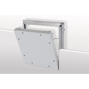 Geöffnete Knauf alutop Revisionsklappe Revo F30 (30x30 cm) für Brandschutzwand.