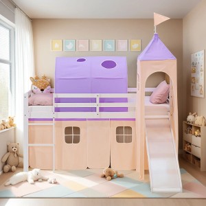 Weißes Kinder Hochbett 90x200 aus Kiefernholz mit Rutsche, lilafarbenem Tunnel, beigem Turm und Vorhang.