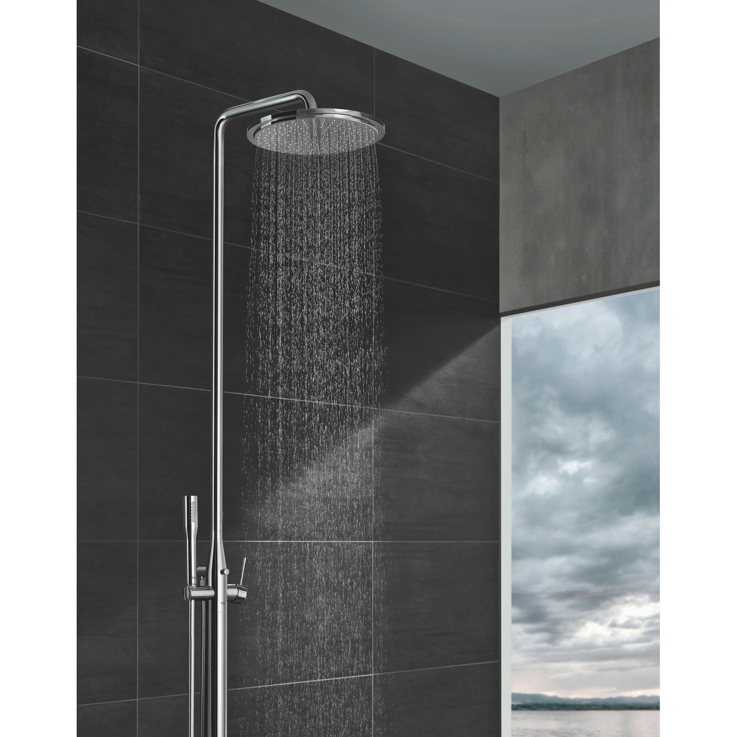 Grohe Einhand-Brausebatterie Essence freistehendes Duschsystem 
