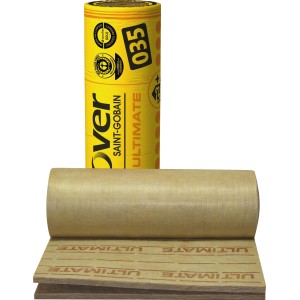 Isover Ultimate Klemmfilz 035, 60mm: Rolle und ausgerollte Dämmwolle für Untersparren-Dämmung.