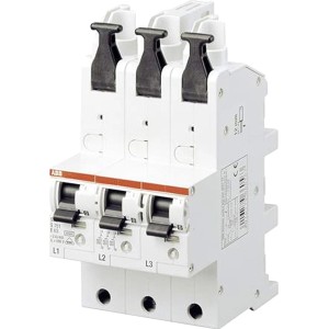 ABB Leitungsschutzschalter, 3-polig, 40A, für selektiven Schutz in Elektroinstallationen.