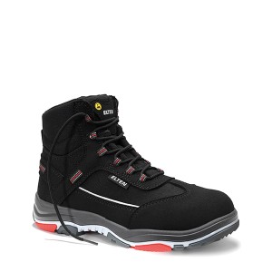 Schwarzer Elten Sicherheitsschnürstiefel Matthew Gr. 45, S3, für sicheren Halt beim Arbeiten.