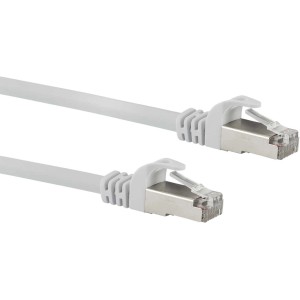 Weißes Schwaiger CAT 6 Netzwerkkabel mit RJ45 Stecker aus Metall.