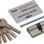 ISEO Profildoppelzylinder 6500 MC, 40/40 mm, mit 5 Schlüsseln, Servicekarte und Schraube.