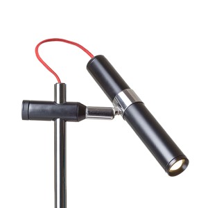 Rendl Tischleuchte Viper TL: schwarzer LED-Strahler, Chromgestell, rotes Textilkabel.
