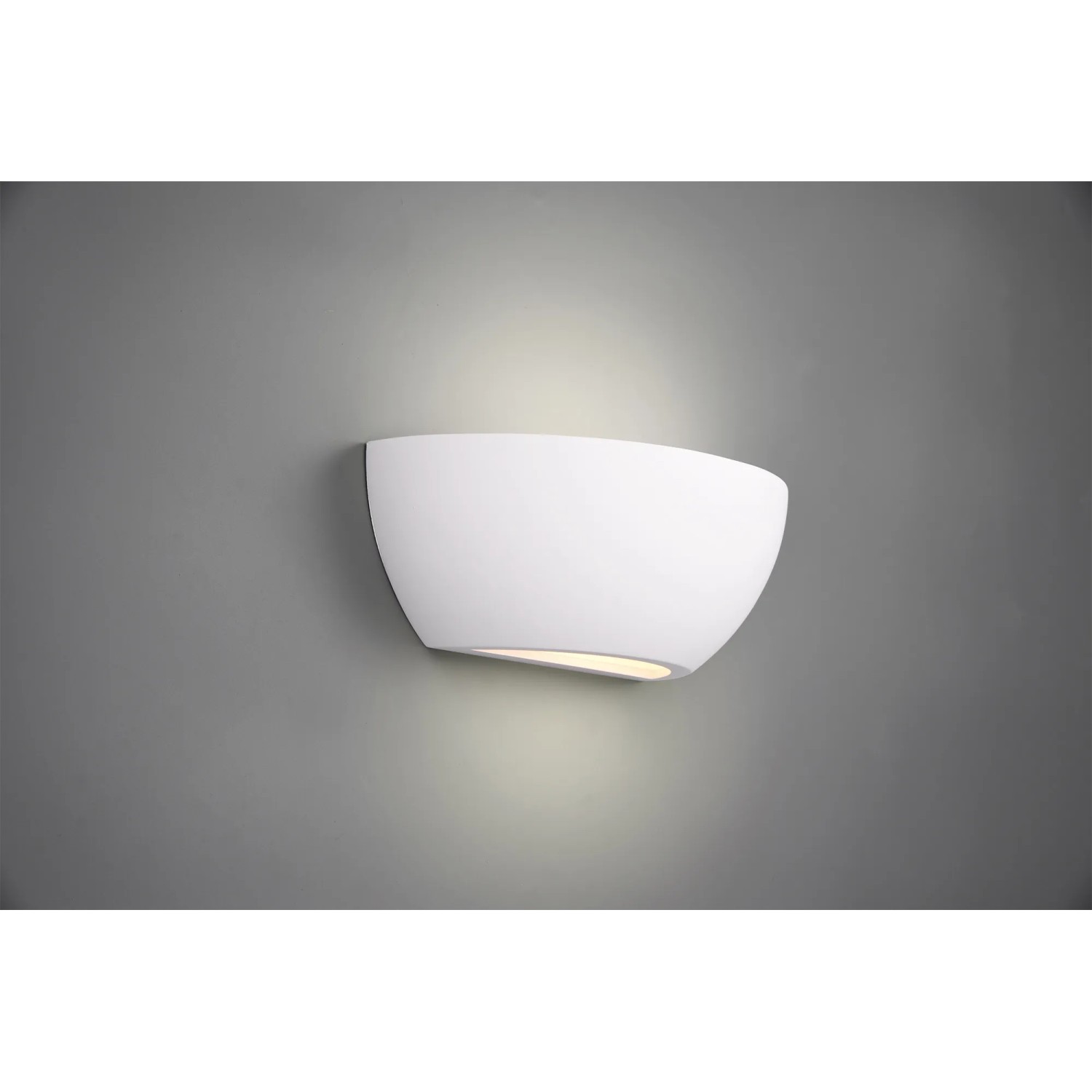 Weiße Trio Leuchten Wandlampe Roma für indirekte Beleuchtung im Wohnzimmer.