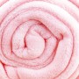Gerollte, rosa Bestlivings Babydecke aus Mikrofaser (90x140 cm).
