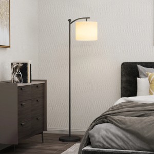 Schwarze HOMCOM Stehlampe mit cremefarbenem Stoffschirm, ideal als Innenleuchte.