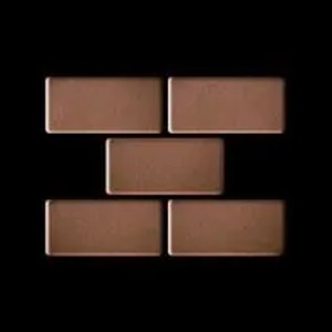 Mosaikfliese aus Kupfer, gewalzt, von ALLOY. Kupferfarbene Metalloptik für Wand und Boden.