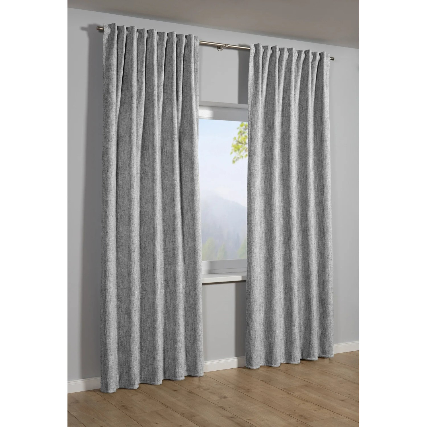 Silbergrauer Sehlbach Fertigschal Blackout Struktur, 130x245cm, verdunkelnd und thermoregulierend.