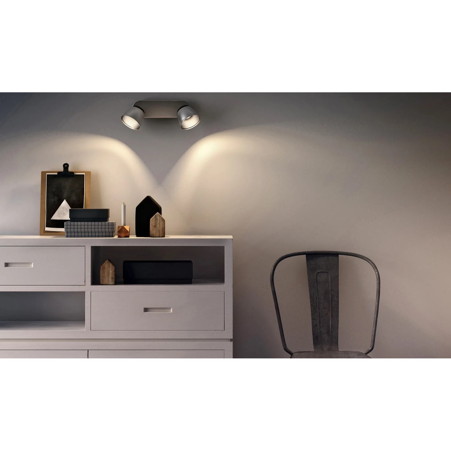 Philips myLiving LED-Spot County, 2-flammig, Stahl gebürstet, montiert an der Decke.