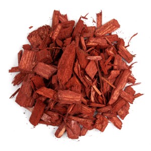 Bevermann Holzdekor Rot, 2 x 50 l: Ziegelrote Holzschnitzel zur Dekoration und zum Schutz von Pflanzflächen.
