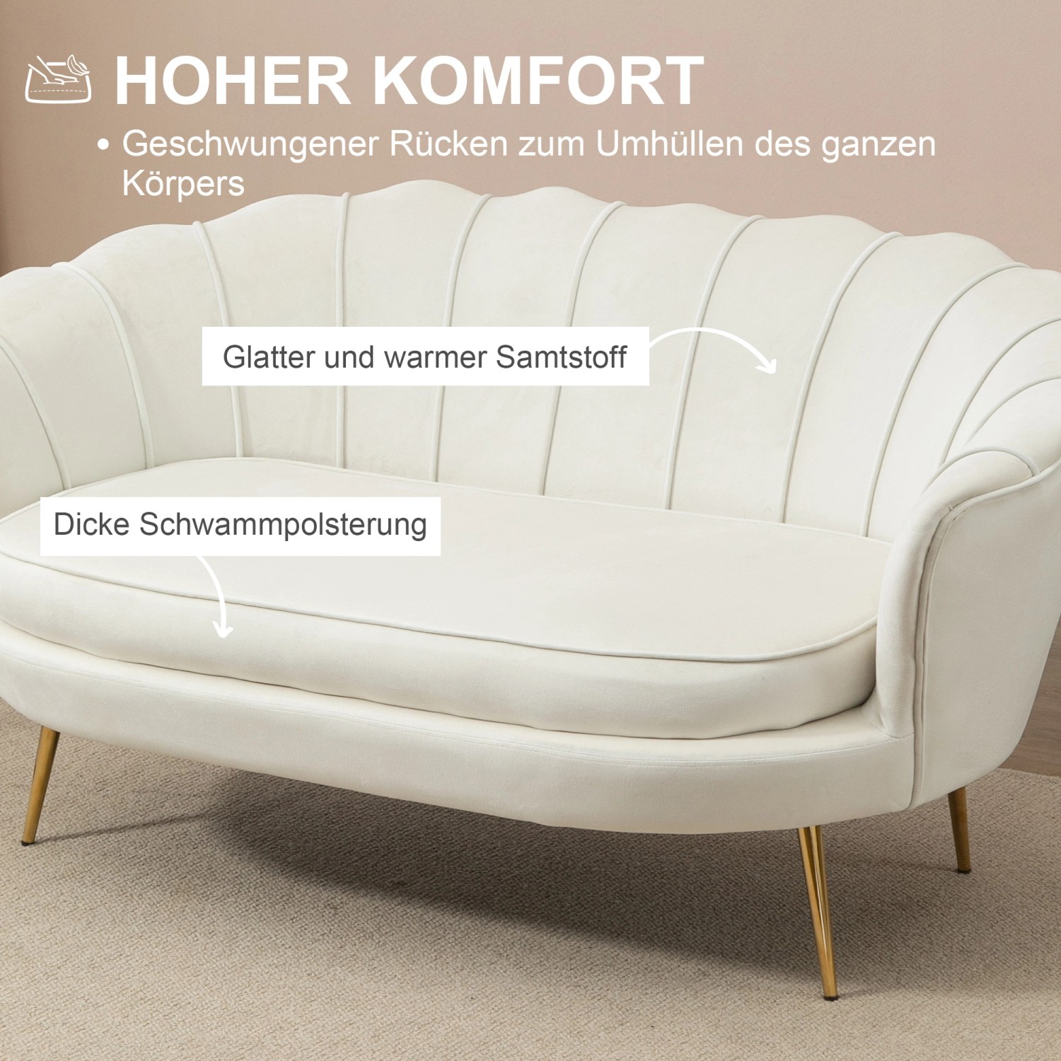 Cremeweißes 2-Sitzer Sofa mit Samtbezug und goldenen Metallbeinen.