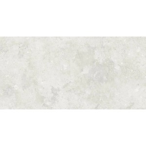 Helle Bodenfliese Florys in Kalksteinoptik, matt, mit dezenter Maserung. Rutschhemmung R9.