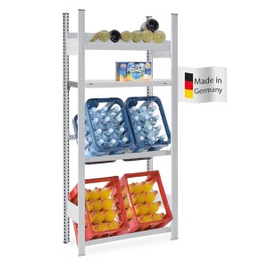 PROREGAL Getränke- & Weinregal Chiemsee Vino, lichtgrau, mit Getränkekisten und Weinflaschen bestückt.