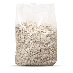 20kg Sack cremeweißer Marmorsplitt. Heller Naturstein für Garten, Wege und Dekoration.