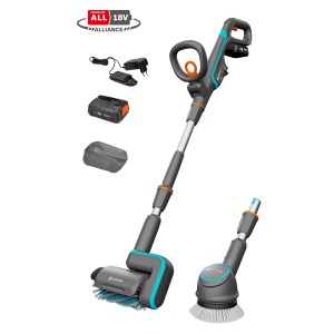 Gardena Akku-Multi-Reiniger AquaBrush Universal mit Akku und zwei Bürstenaufsätzen.